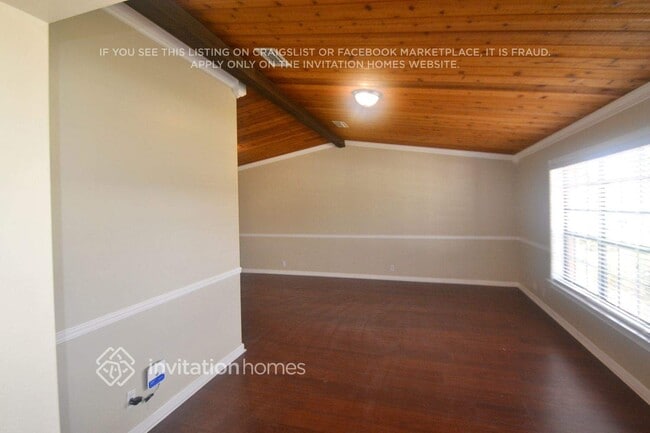 Photo - 1454 SW 26th Ave