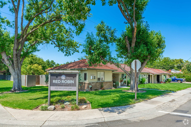 Building Photo - Red Robin Apartments