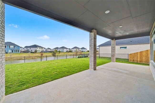 Photo - 5623 Logan Ridge Ln