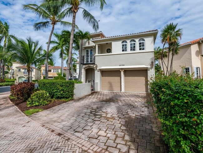 Photo - 20729 NE 32nd Ave