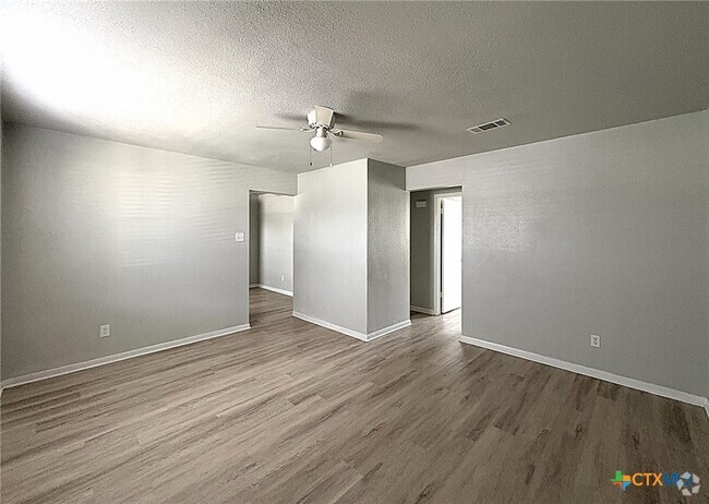 Building Photo - 305 Northern Dove Ln Unit A Rental
