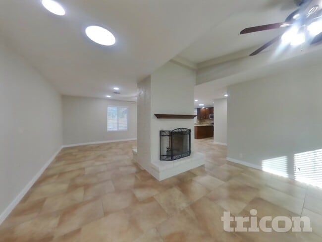 Photo - 8434 S 19th St