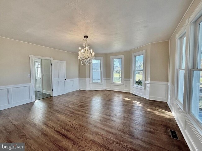 Photo - 48600 Deep Cove Ln