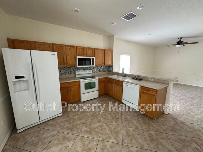 Photo - 4749 Waterside Pointe Cir