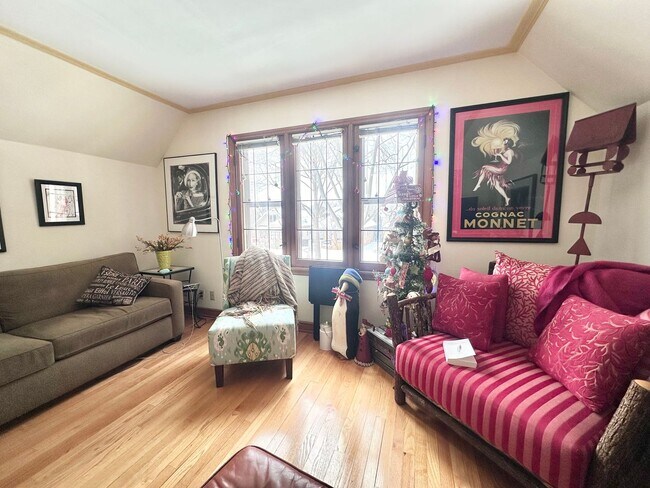 Photo - 2630 N 67th St Unidad 2630A