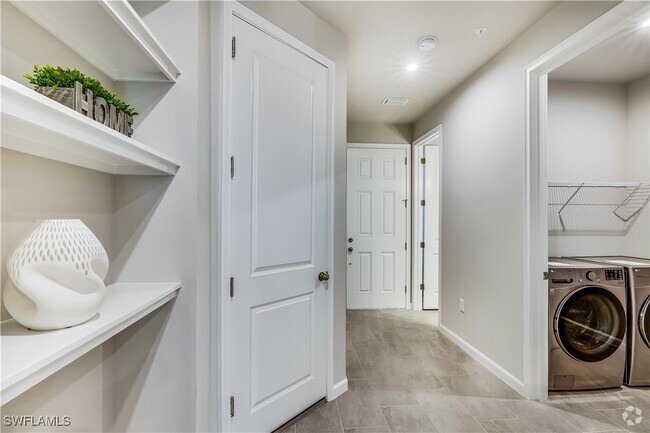 Building Photo - 4671 Arboretum Cir Unit 102 Rental