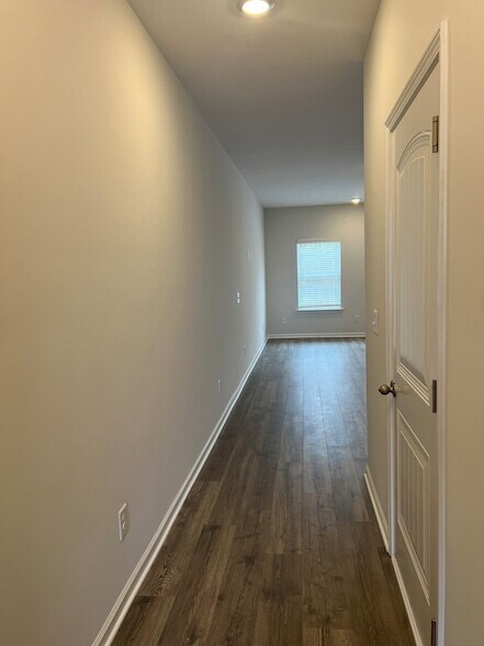 Photo - 967 Horse Mountain Rd