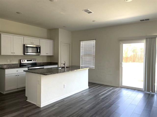 Photo - 2909 Aspen Dr
