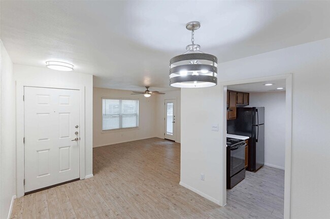 Photo - 8405 Bent Tree Rd Unit 2824