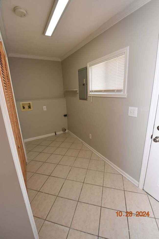 Photo - 2 Bedroom, 1 Bath Home in Greenfield