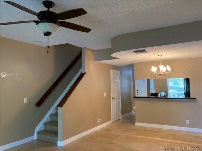 Photo - 192 SW 96th Ave