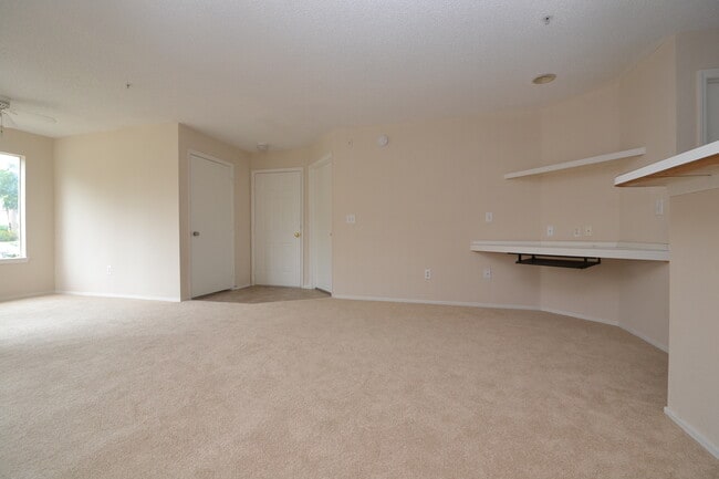 Photo - Beautiful 1/1 in Villas Del Sol ~ Gated Comm w/ Resort-Style Amenities! Unit 214