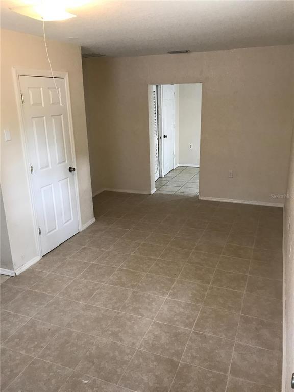 Photo - 555 E Voorhis Ave