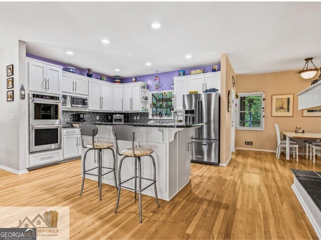 Photo - 5177 Stratham Dr