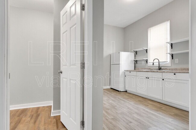 Photo - 3932 Rankin St