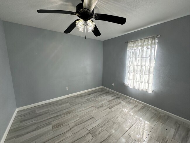 Photo - 312 Green Isle Ave