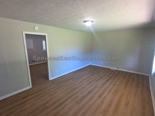 Photo - 5126 Thrush Dr