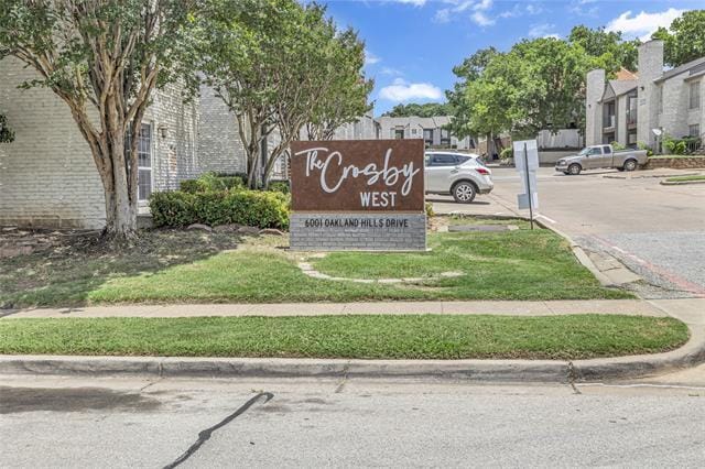 Building Photo - 6034 Stoneybrook Dr