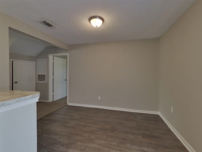 Building Photo - 7740 Sign St