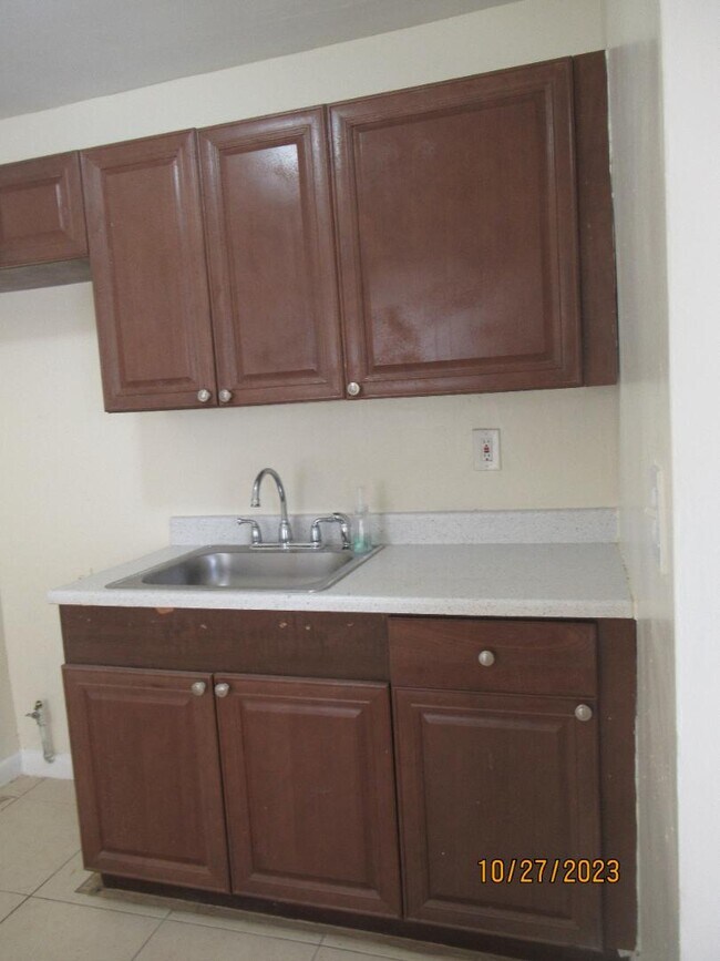 Photo - 2325 Madison St Unit 1