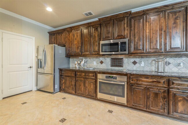 Photo - 1038 Audrey Way