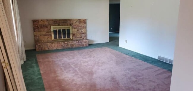 Photo - 3 bedroom in Billings MT 59102