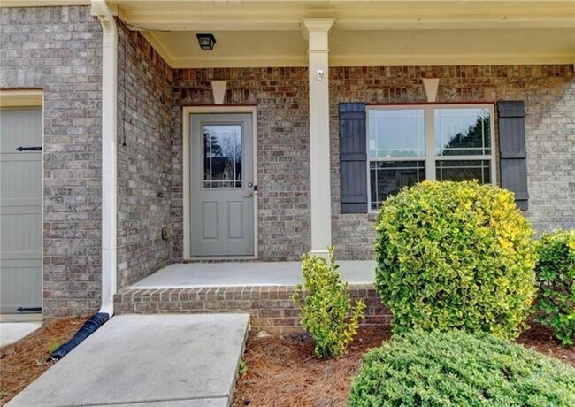 Photo - 1376 Castleberry Dr
