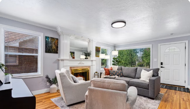 Photo - 444 N Oakley St