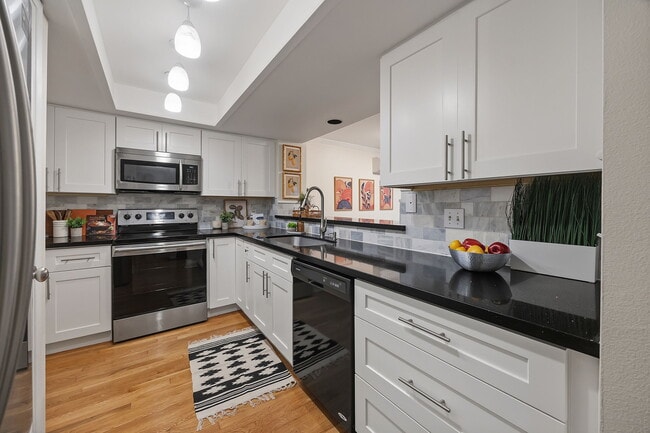 Photo - 10123 NE 135th Ln