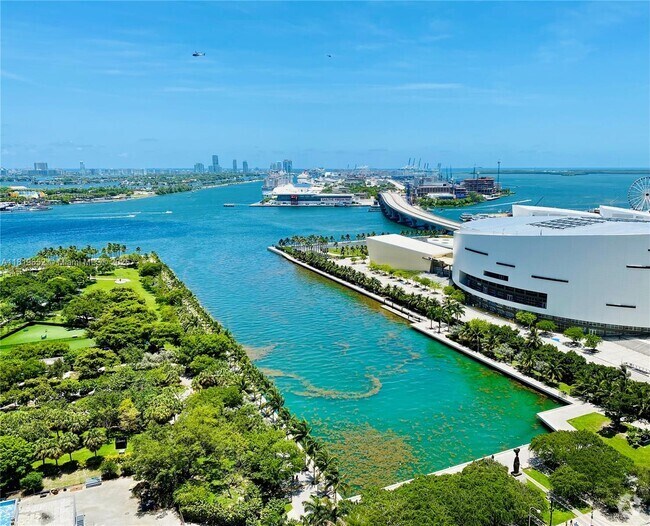 Building Photo - 900 Biscayne Blvd Unit 2609 Rental
