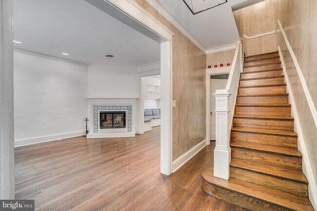 Photo - 2030 Pierce Mill Rd NW