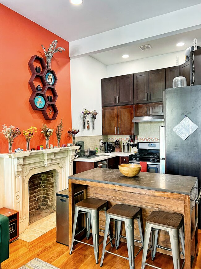 Photo - 208 Lefferts Pl Unit 2