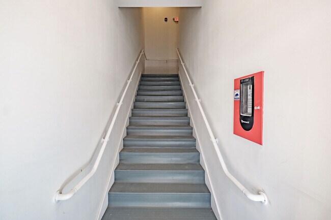 2 Cottage St Unit 3