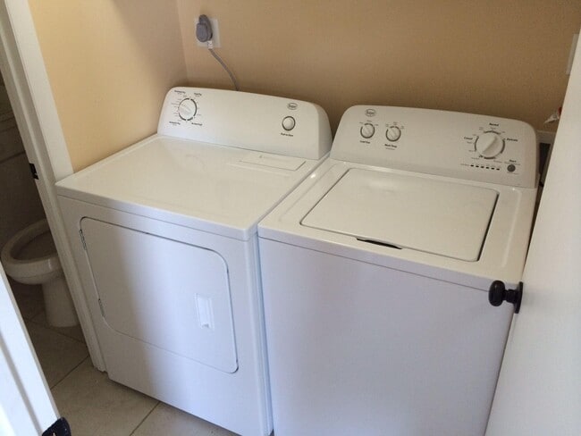 Photo - 2160 White Pine Cir