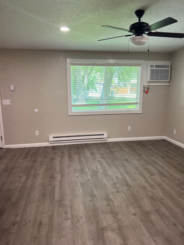 Photo - 1113-1115 Ivy St