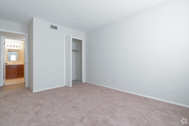 The Windsor - Bedroom 2