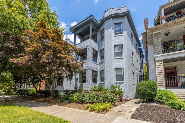 Building Photo - True Ghent Beauty 2/1 Move in Now Rental