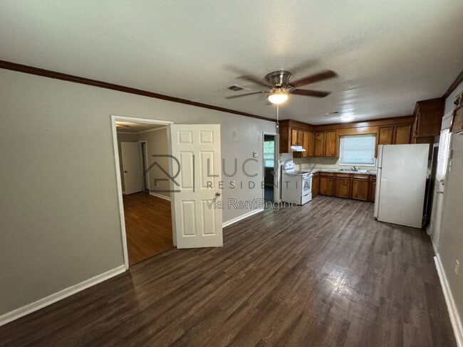 Photo - 346 Reed Ave