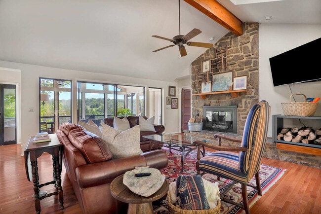 Photo - 13014 Schoolhouse Dr Unit ID1375234P