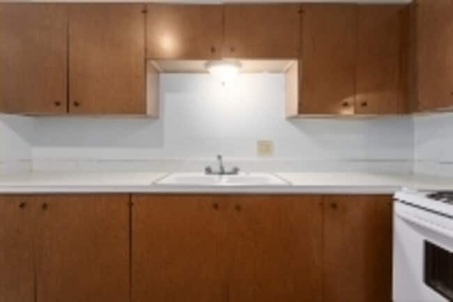 Photo - 508 W 89th St