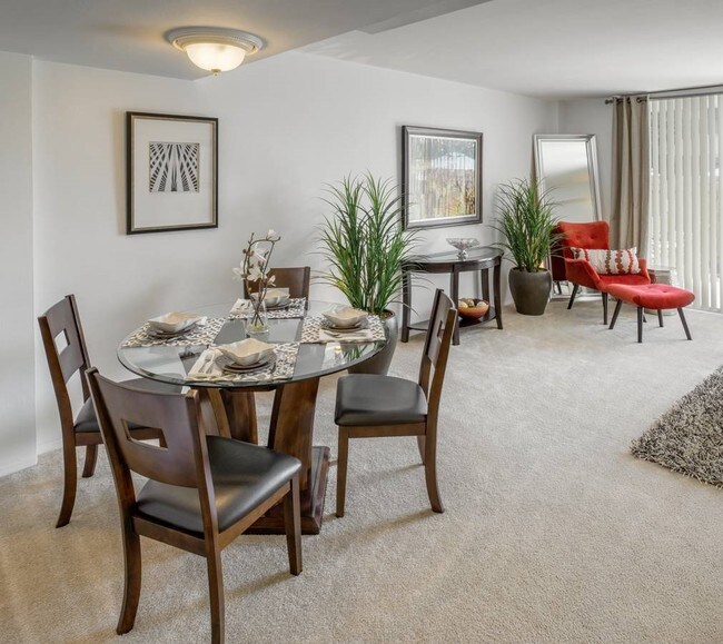 Lake Lucerne Towers Apartments For Rent in Orlando, FL