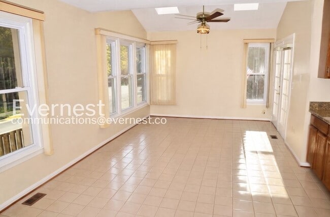 Photo - 5121 Winding Woods Dr
