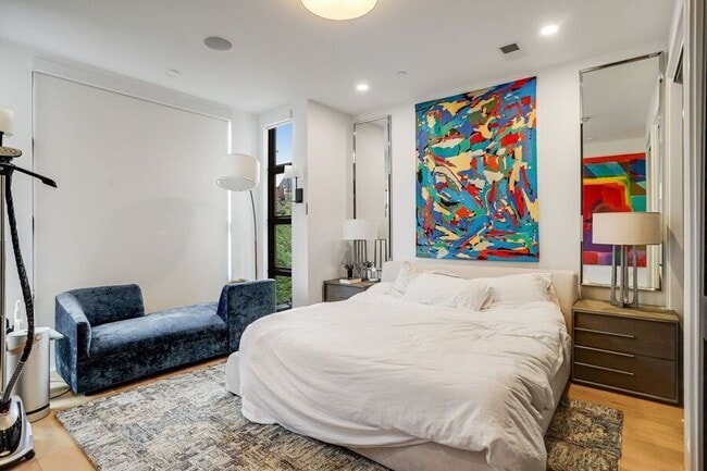 Photo - 1719 T St NW