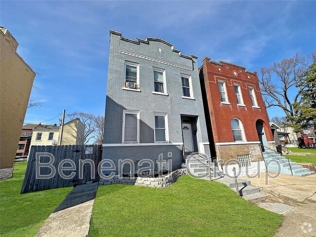 Building Photo - 2927 Nebraska Ave Unit 2F Rental
