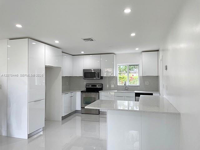 Photo - 15900 SW 102nd Ave