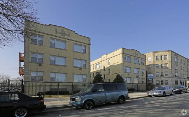 6320-6328 S Troy St Apartments - 6320-6328 S Troy St