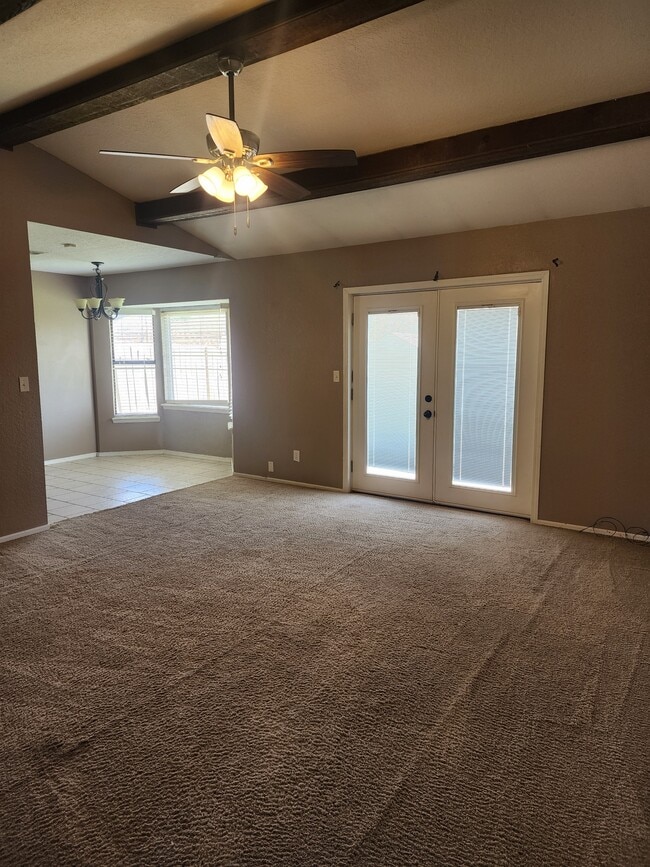 Photo - 2821 Mt Vernon Rd