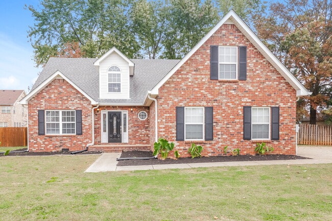 Building Photo - 1924 Pennington Dr