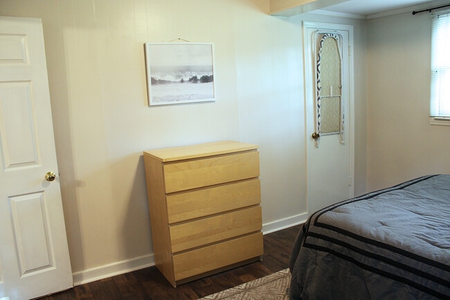 Photo - 2529 Napier Ave