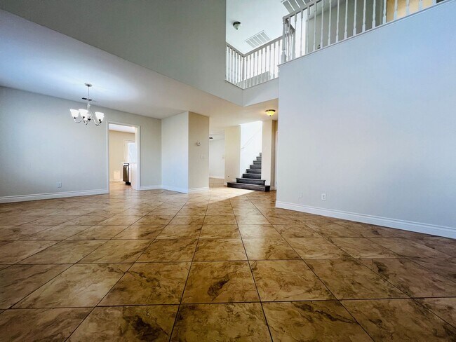 Photo - Upgraded 4 bedroom home in Summerlin ready...